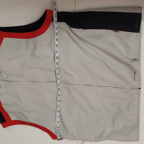 Burberry Men's Golf Vest XL - Picture 13 of 13